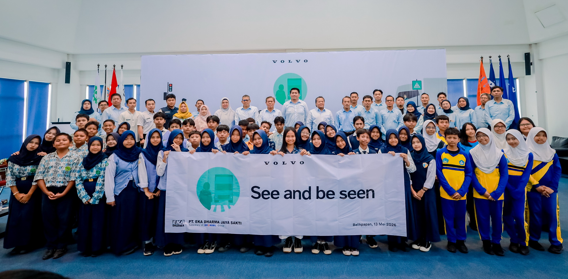 PT EDJS Gelar See & Be Seen, Edukasi Keselamatan Jalan bagi Pelajar SMP di Balikpapan